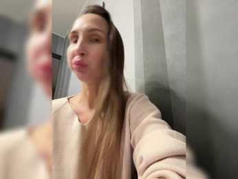 HOT_honey webcam model stream image