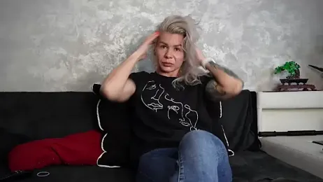 SquirtyFit_Devil webcam model stream image