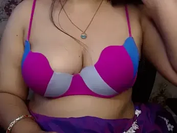 MiniBeast webcam stripchat model stream image