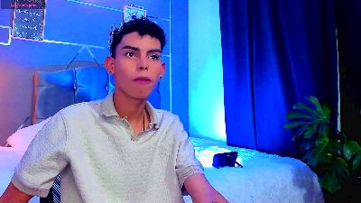 Room_69x webcam model stream image