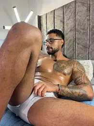 LiamGarcia1 webcam model stream image