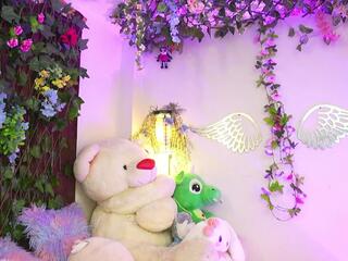 Isa Nixon webcam model stream image