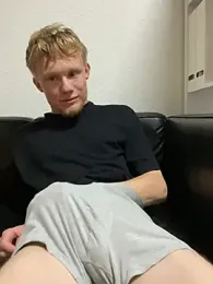 Johanes-1817 webcam stripchat model stream image