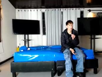 1pushman webcam model stream image