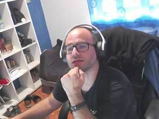 ravingr4d4 webcam model stream image