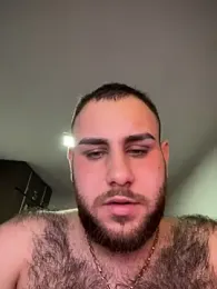 Andreiandu23 webcam model stream image