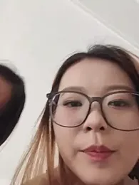 OuOu-ooo webcam model stream image