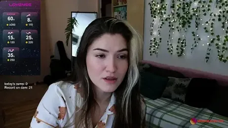 moniequwu webcam model stream image