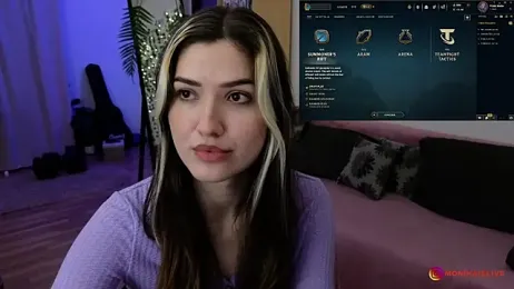 moniequwu webcam model stream image