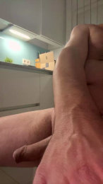 Mesero webcam model stream image