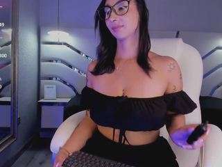 isabella-santamaria webcam model stream image