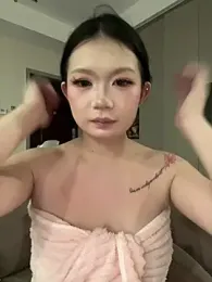 shuyuanli445 webcam stripchat model stream image