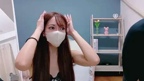 RIRI-style webcam model stream image