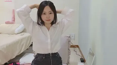 tsumugi_0721 webcam model stream image