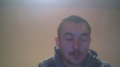 robert9995 webcam model stream image