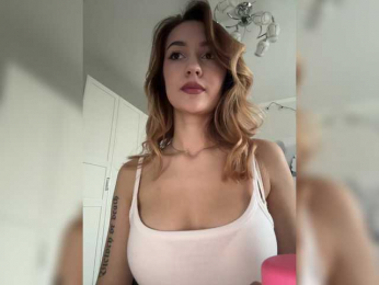 -Lana-Chester- webcam bongacams model stream image