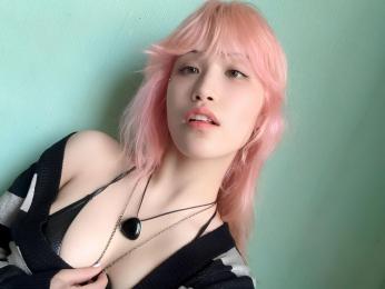 MikuLangly webcam model stream image
