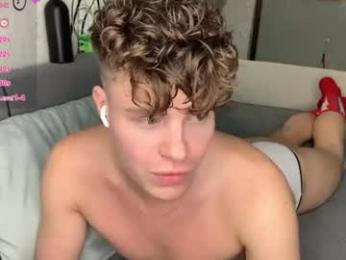 holy_eggs_00 webcam model stream image