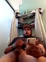 MrDickUdown24_7 webcam model stream image