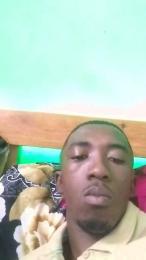 Aubergino webcam cam4 model stream image