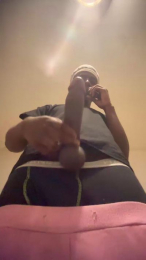 Bigman223comes webcam model stream image