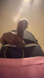 Bigman223comes webcam cam4 model stream image