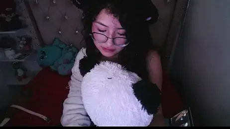 CherieCurl webcam model stream image