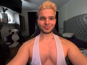 HuggerJohnson webcam model stream image