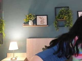 bellasaenzz webcam model stream image