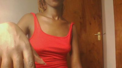 Cutyblack webcam model stream image