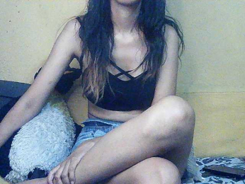 Michou_Caren webcam model stream image