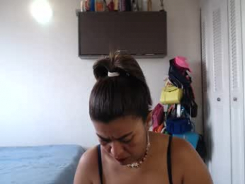 camiilaluxx webcam model stream image