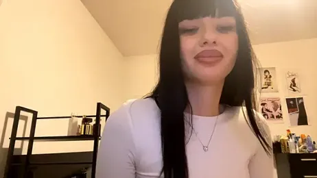 CrystleBrogan webcam model stream image