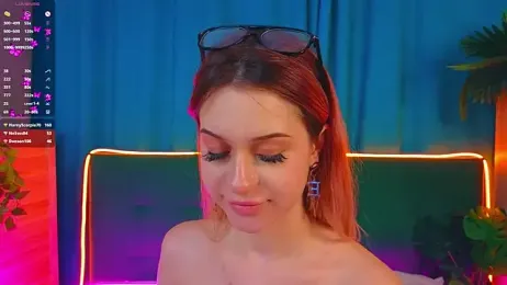 AlinaWalters webcam model stream image