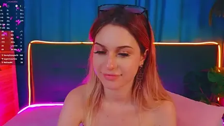 AlinaWalters webcam model stream image