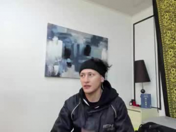 aria_and_orien webcam model stream image