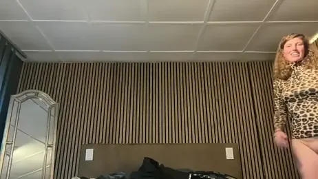 HOTkarenhot webcam model stream image