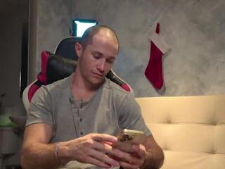 Axel Fairchaild webcam model stream image