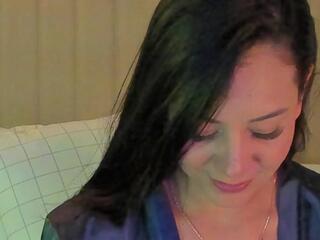 Isa Raven webcam model stream image