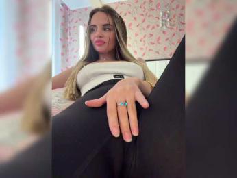 _Lally_ webcam bongacams model stream image