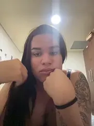 Gabrielaparaiso webcam stripchat model stream image