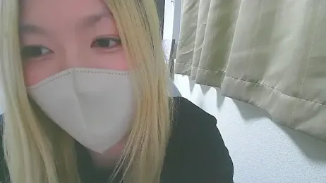 Remi_official webcam model stream image