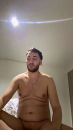 krm_68 webcam cam4 model stream image