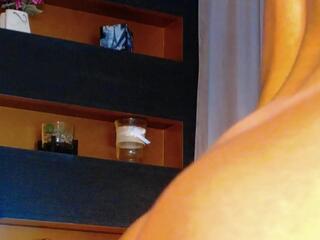 Anayse Maze webcam model stream image