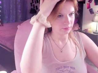 karambamoon webcam model stream image