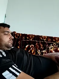 flr196 webcam model stream image