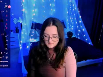 luna_berryy webcam model stream image