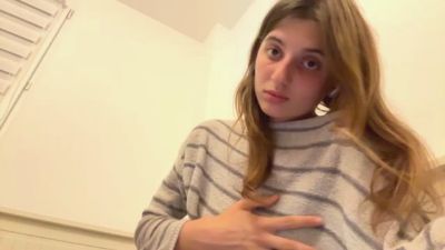 BreanaHelmle webcam model stream image