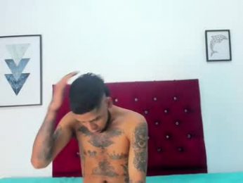 mia_collivens webcam model stream image