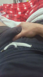 macho372 webcam model stream image